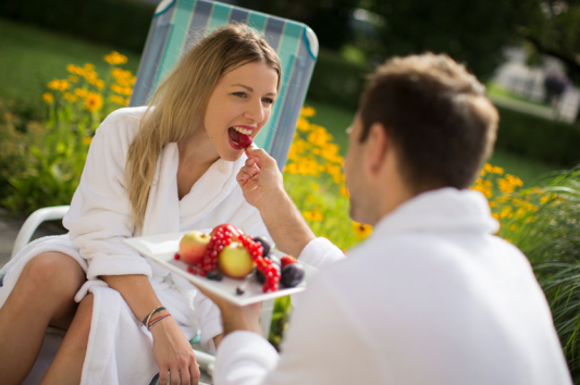 Wellnessangebote Mönichwalderhof, Urlaub Steiermark, Hotel mit Spa, Erholungsangebote Hotel, Aktivurlaub Steiermark, Romantische Wochenenden Steiermark, Wellnesshotel Österreich, Entspannungspakete Hotel, Familienurlaub Mönichwalderhof, Sommerangebote Hotel Steiermark