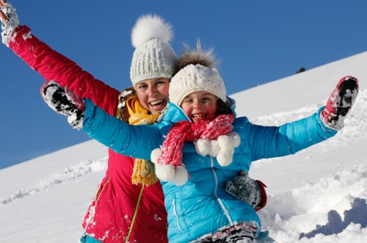 Wellnessangebote Mönichwalderhof, Urlaub Steiermark, Hotel mit Spa, Erholungsangebote Hotel, Aktivurlaub Steiermark, Romantische Wochenenden Steiermark, Wellnesshotel Österreich, Entspannungspakete Hotel, Familienurlaub Mönichwalderhof, Sommerangebote Hotel Steiermark