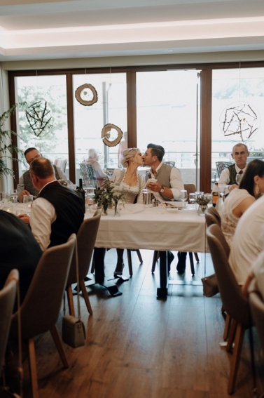 Traumhochzeit im Mönichwalderhof, Oststeiermark,Heiraten in der grünen Steiermark, hochzeiten, hotel mit hochzeit, hotel mit unterkunft, hotel mit viel geräumigkeiten, hotel mit semianrräumen