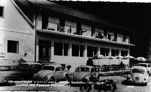 Mönichwalderhof, Hotelgeschichte, Familiengeschichte, Tradition, Oststeiermark, Familienbetrieb, Hotel mit Geschichte, steirisches Traditionshotel, Generationenbetrieb, Hotelentwicklung, Gastfreundschaft seit Jahrzehnten, Ursprung, Gastgeberfamilie, Hotellerie Steiermark, Zeitreise, Geschichte erleben, regional verwurzelt, nachhaltige Entwicklung, Hotelchronik