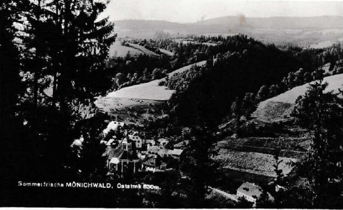 Mönichwalderhof, Hotelgeschichte, Familiengeschichte, Tradition, Oststeiermark, Familienbetrieb, Hotel mit Geschichte, steirisches Traditionshotel, Generationenbetrieb, Hotelentwicklung, Gastfreundschaft seit Jahrzehnten, Ursprung, Gastgeberfamilie, Hotellerie Steiermark, Zeitreise, Geschichte erleben, regional verwurzelt, nachhaltige Entwicklung, Hotelchronik
