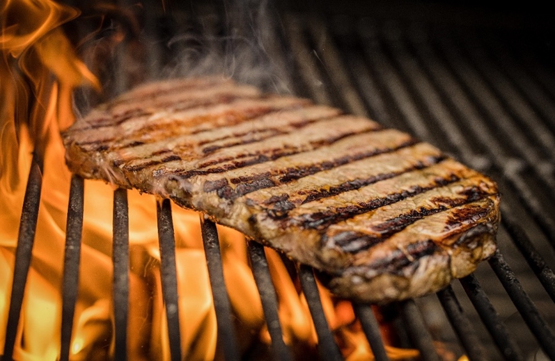 Schweinebauch, vakuumiert, zart, regional, Mönichwalderhof, Steiermark, Fleischgericht, Hausmannskost, saftig, Gourmet