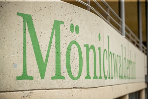 Mönichwalderhof, Jobs, Karriere, Arbeiten im Hotel, Hotellerie, Oststeiermark, Job mit Zukunft, Teamarbeit, offene Stellen, Hoteljob, Tourismusjob, Mitarbeiter gesucht, Familienbetrieb, Karrierechance, Arbeitsplatz mit Herz, Hotelkarriere, Team Mönichwalderhof, Arbeiten in der Steiermark, Gastfreundschaft, Jobangebot Hotel