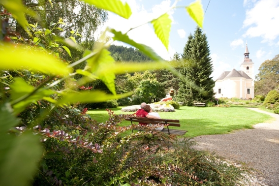 Mönichwalderhof, Frühlingsliebe, Mönichwald, Frühling, Oststeiermark, Natur erwacht, Frühlingsurlaub, Blütezeit, Wandern im Frühling, Frühlingsgefühle, Kurzurlaub, Urlaub zu zweit, Frühlingssonne, romantischer Urlaub, Natur genießen, Frühlingsmomente, Frühlingszeit, Frühlingswanderung, Urlaub in der Steiermark, Erholung im Frühling